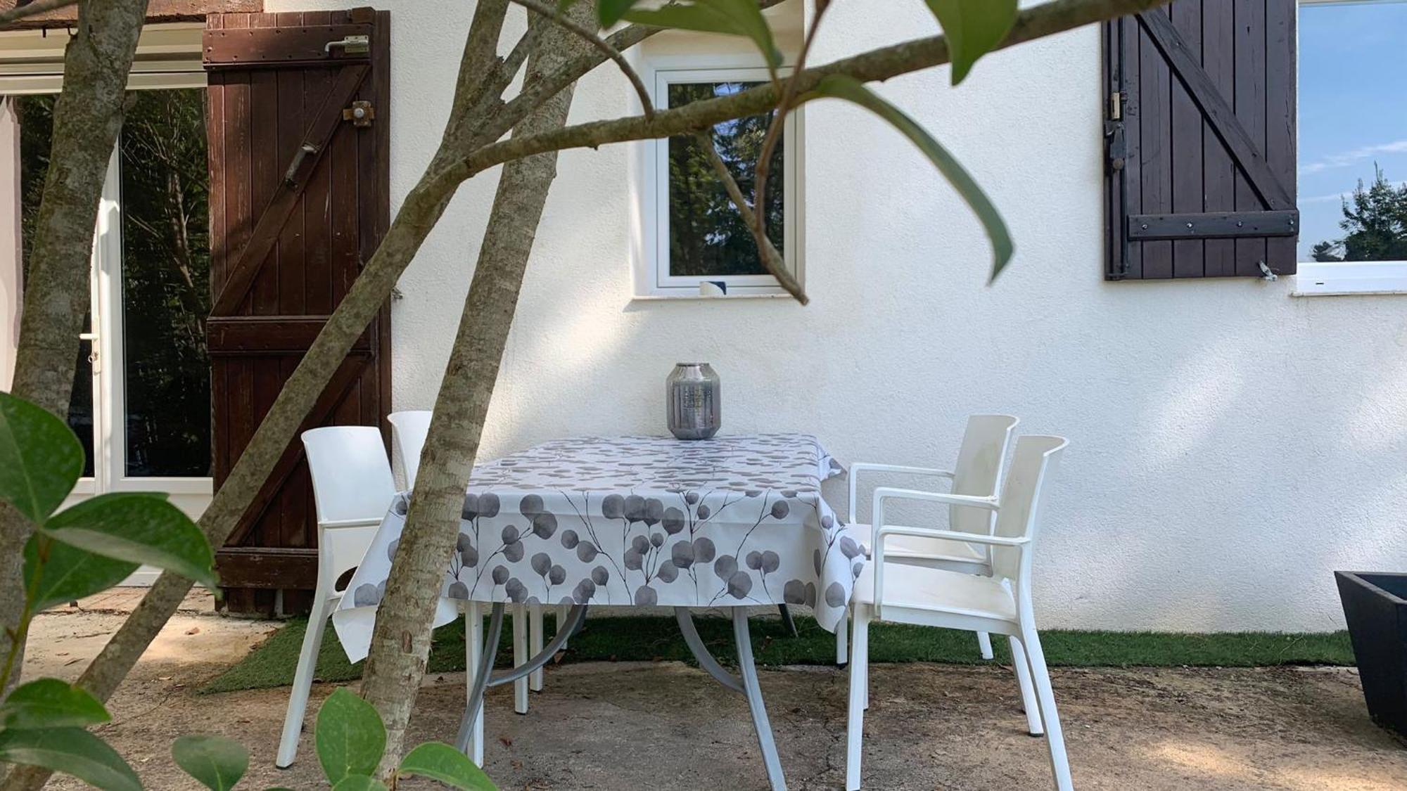 Appartement Avec Jardin Et Piscine Mouans-Sartoux Exterior photo